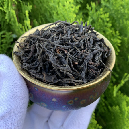 Купить дикий черный красный чай Фэнцин Ланьчжоу недорого